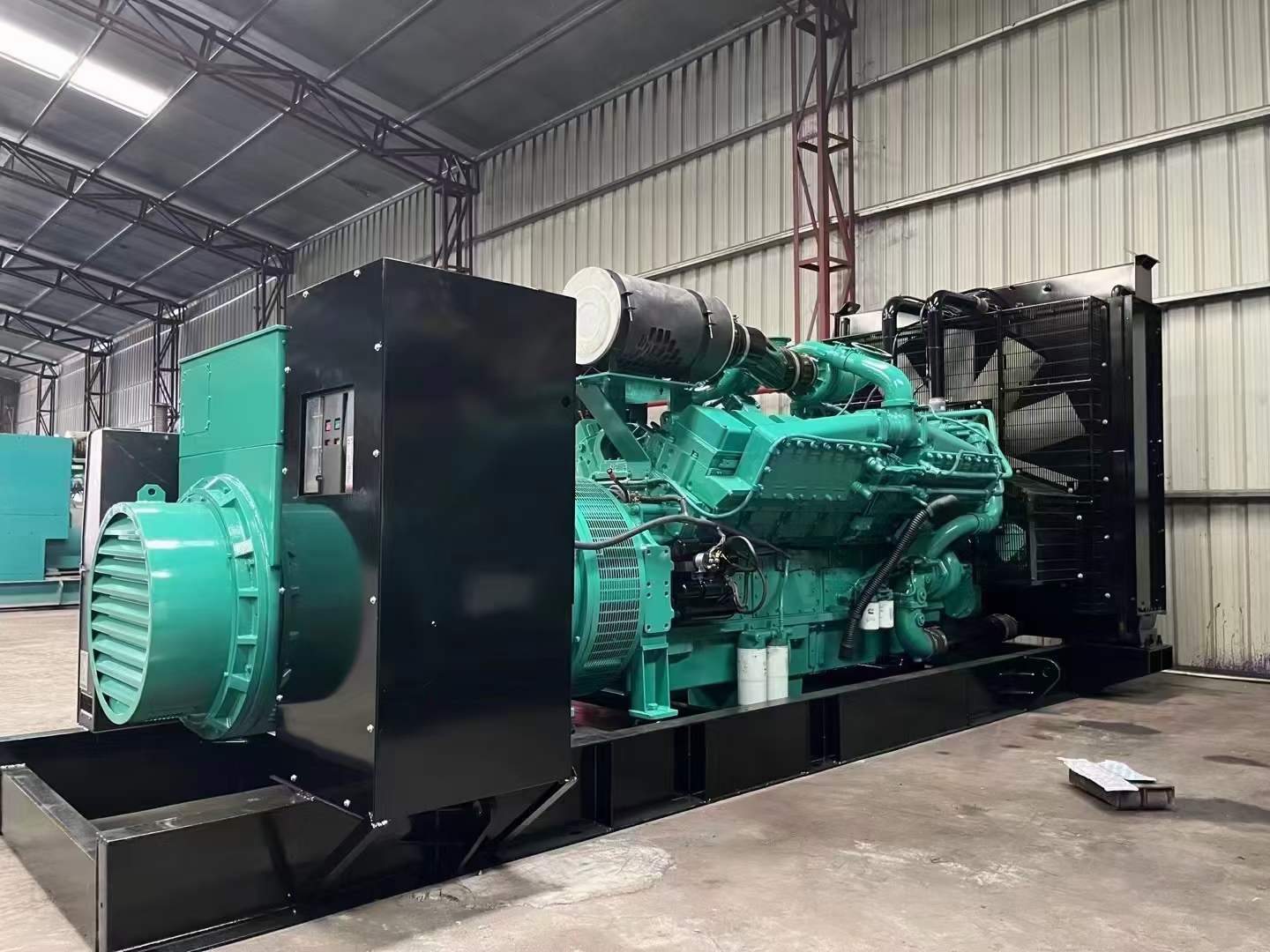 政和如何降低 800kW 柴油发电机输出电流的波动？